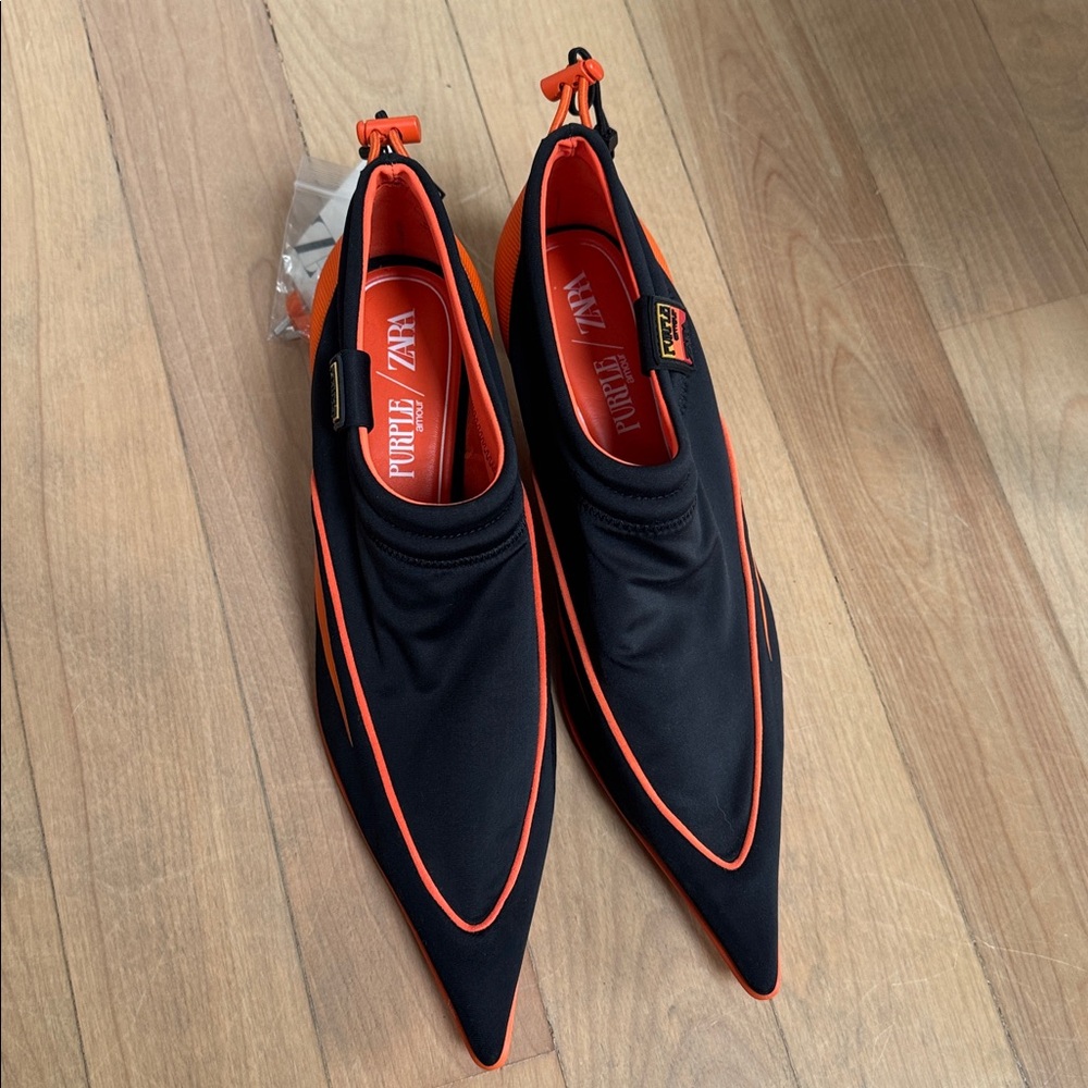 Zara Black and Orange Pointed Flats - Picture 1 of 3